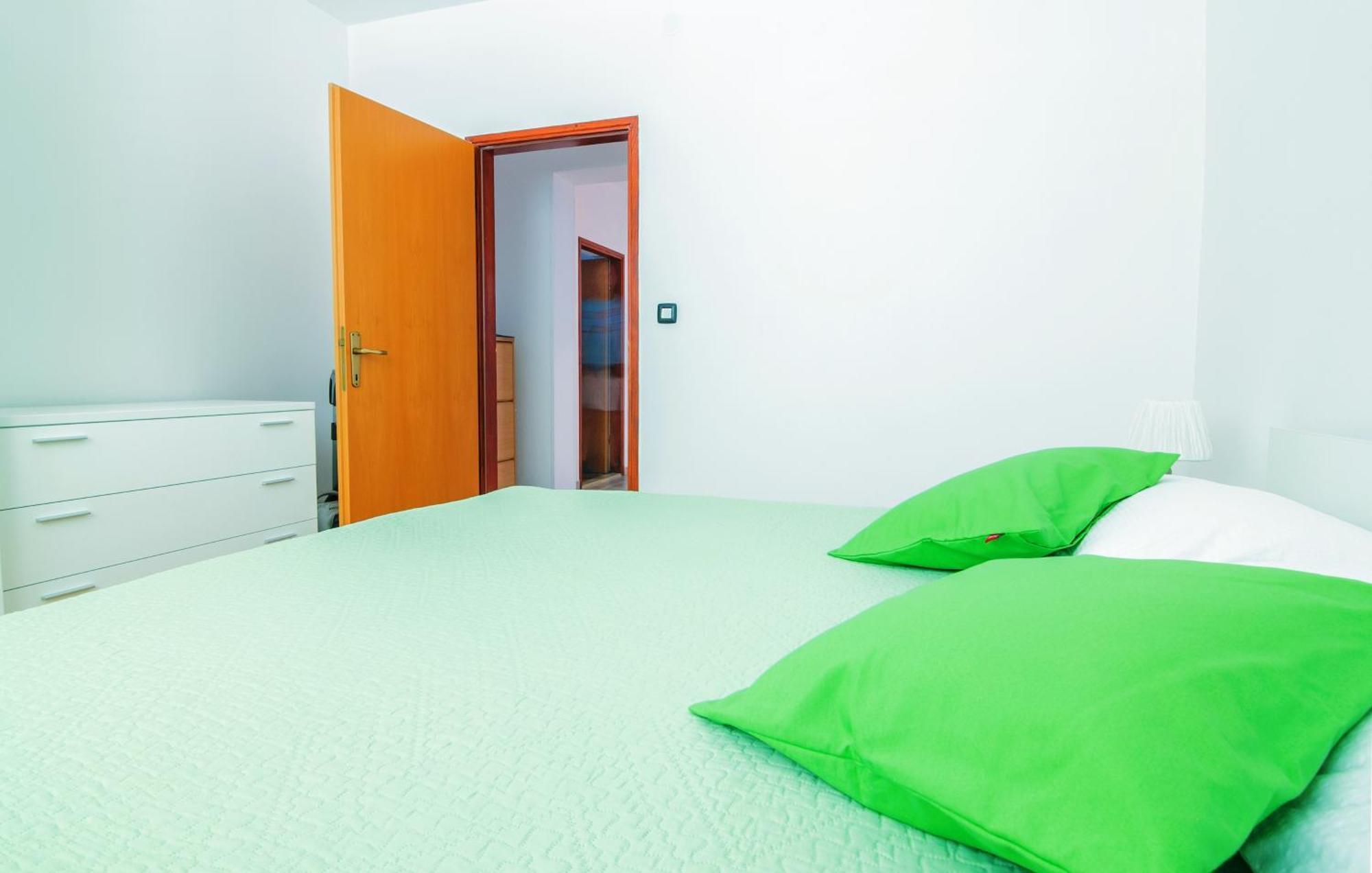 Apartments Nicole Pula Habitación foto