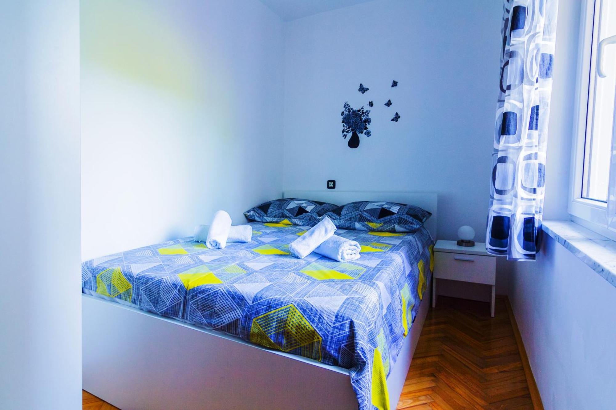 Apartments Nicole Pula Habitación foto